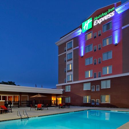 Holiday Inn Express Augusta Downtown By Ihg Exterior photo