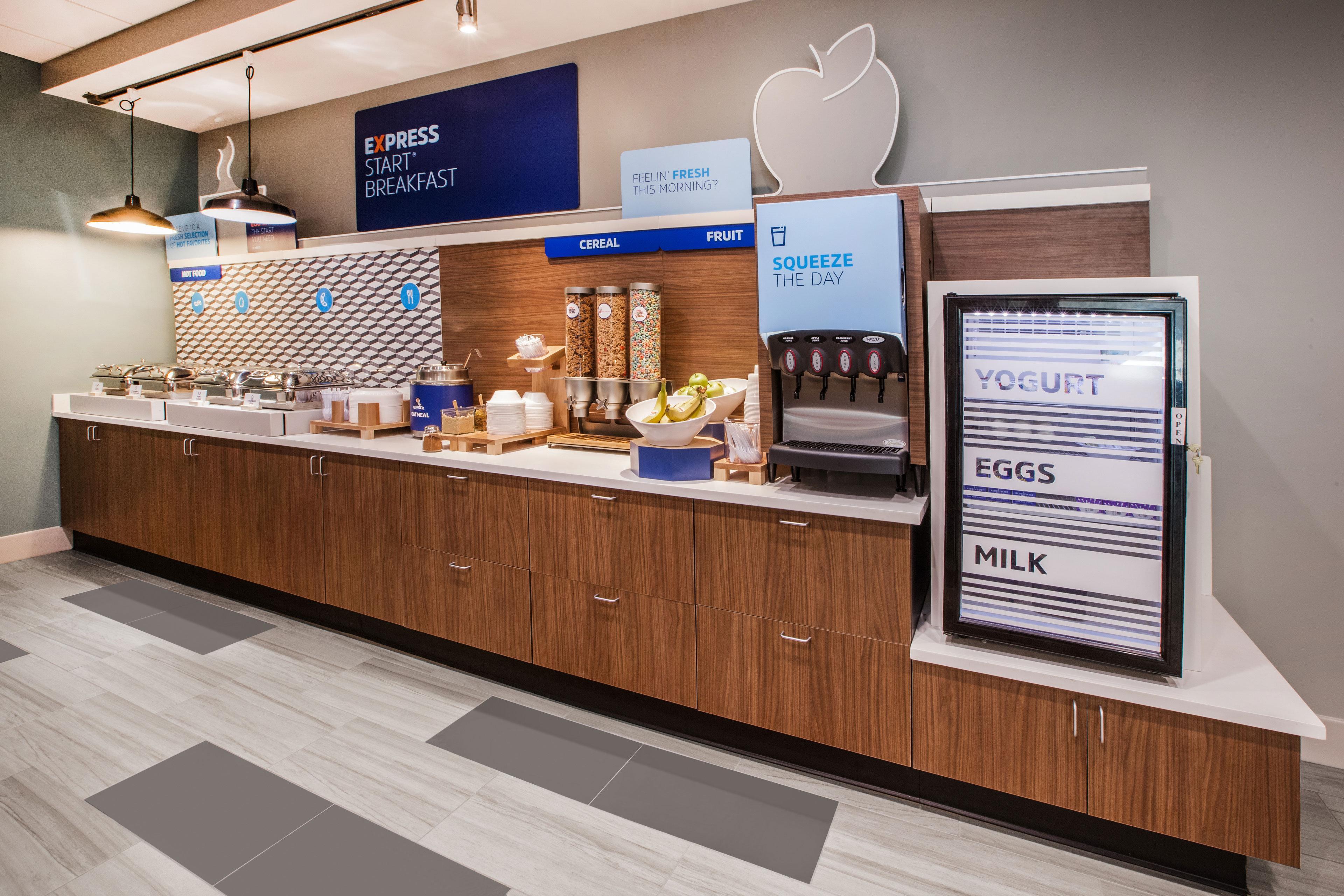 Holiday Inn Express Augusta Downtown By Ihg Exterior photo