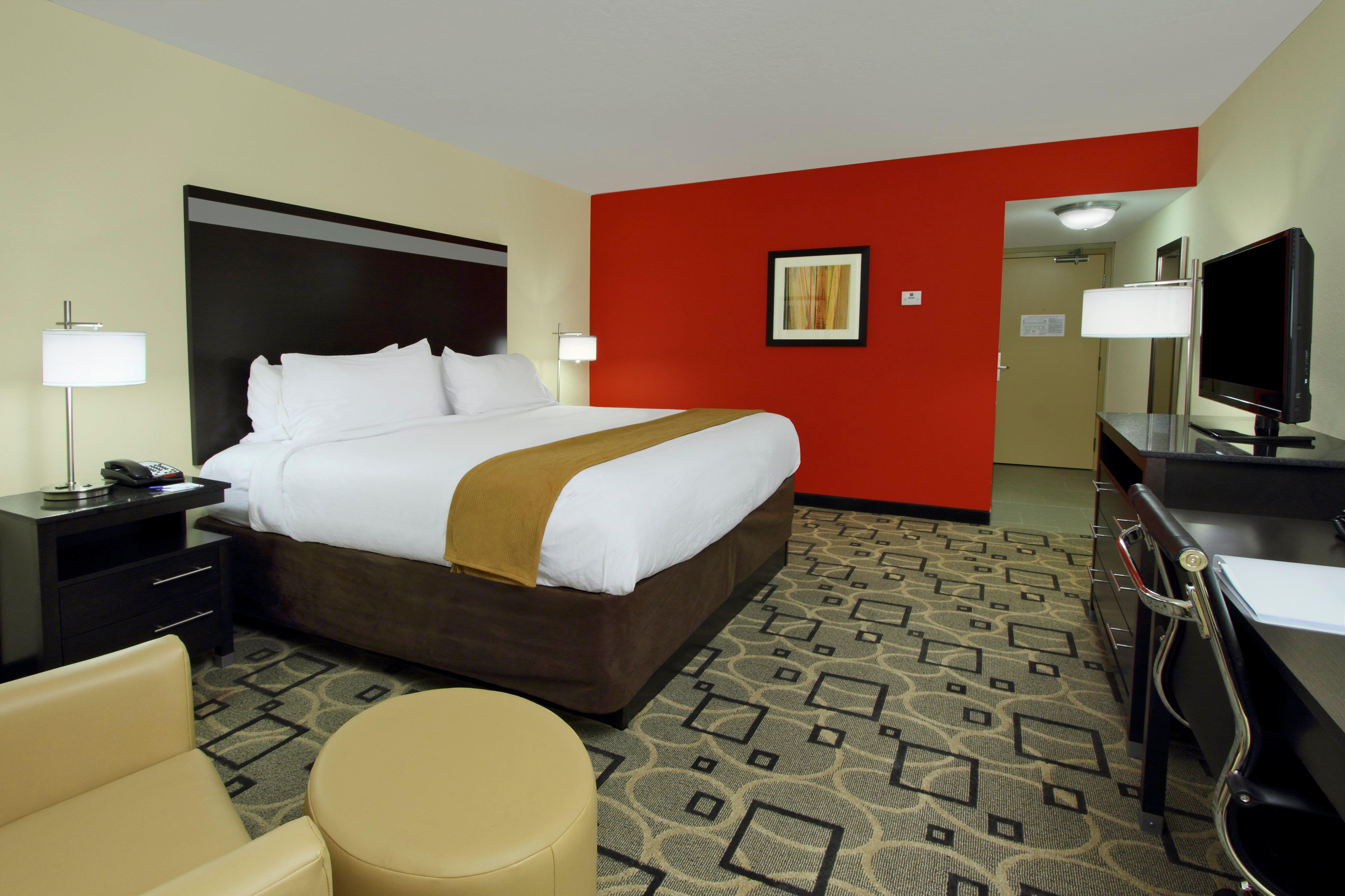 Holiday Inn Express Augusta Downtown By Ihg Exterior photo